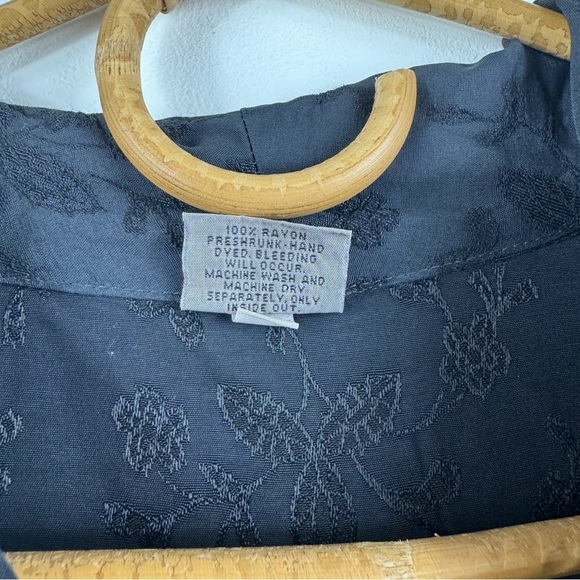 CP Shades black Embroidered Textured Floral midi dress - Picture 4 of 12